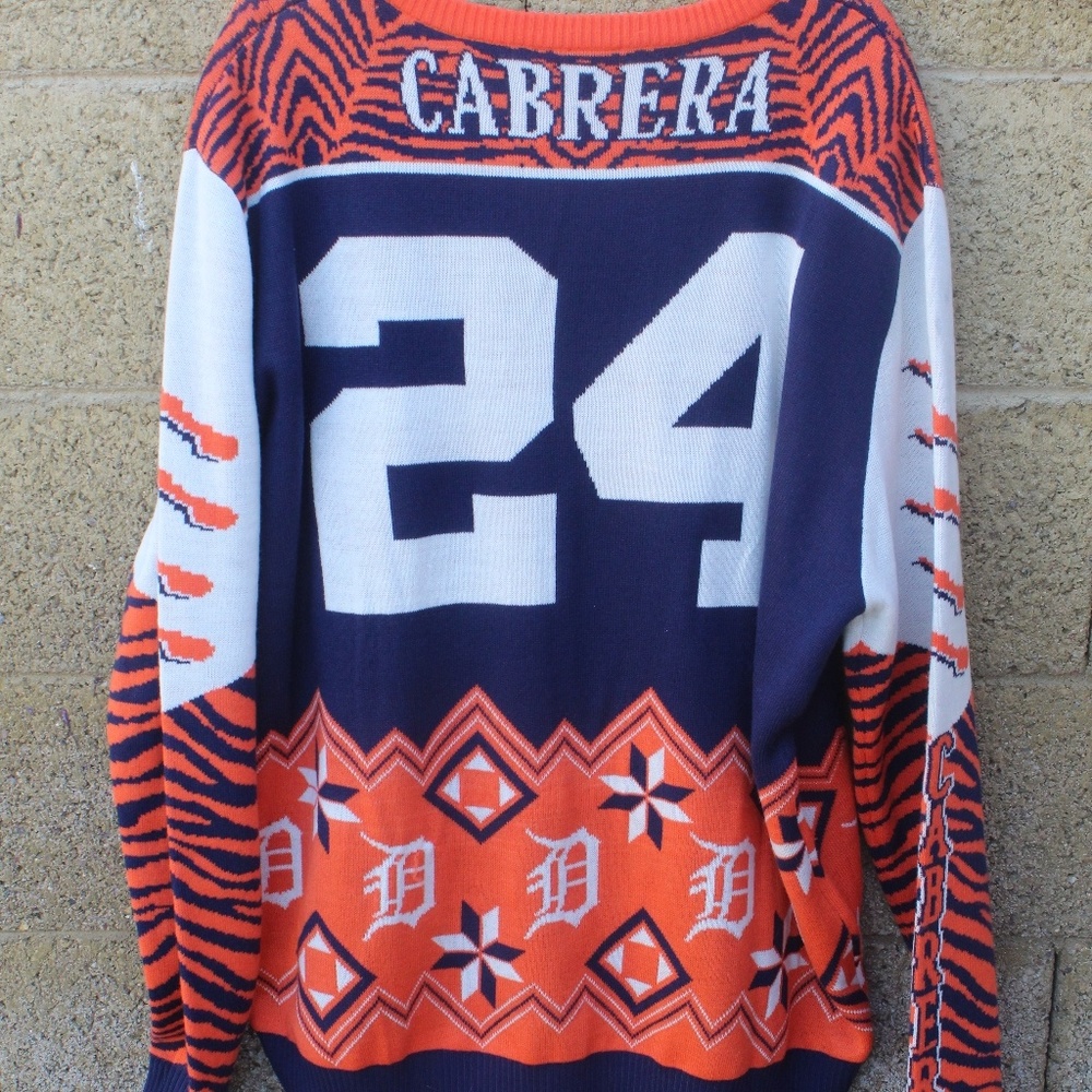 ❌SOLD❌Detroit Tigers Sweater - Picture 3 of 3